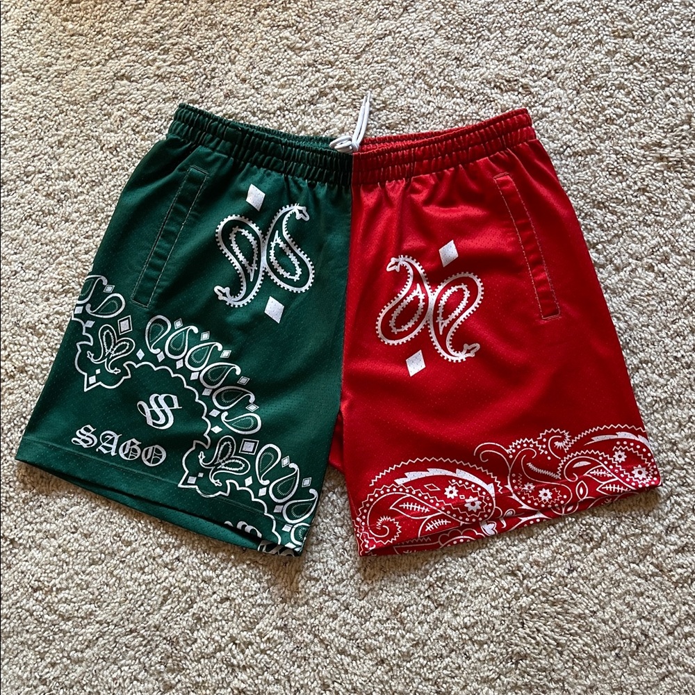 ⚡️RARE SAGO STUDIO TWO TONE RED GREEN BANDANA SHORTS SZ SMALL